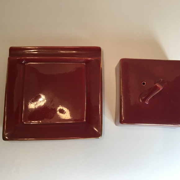 Vintage H. J. WOOD LTD Burslem England Ceramic Maroon Burgundy Butter Dish - Picture 4 of 6